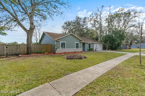 4414 Gentle Knoll Drive N Jacksonville FL 32258