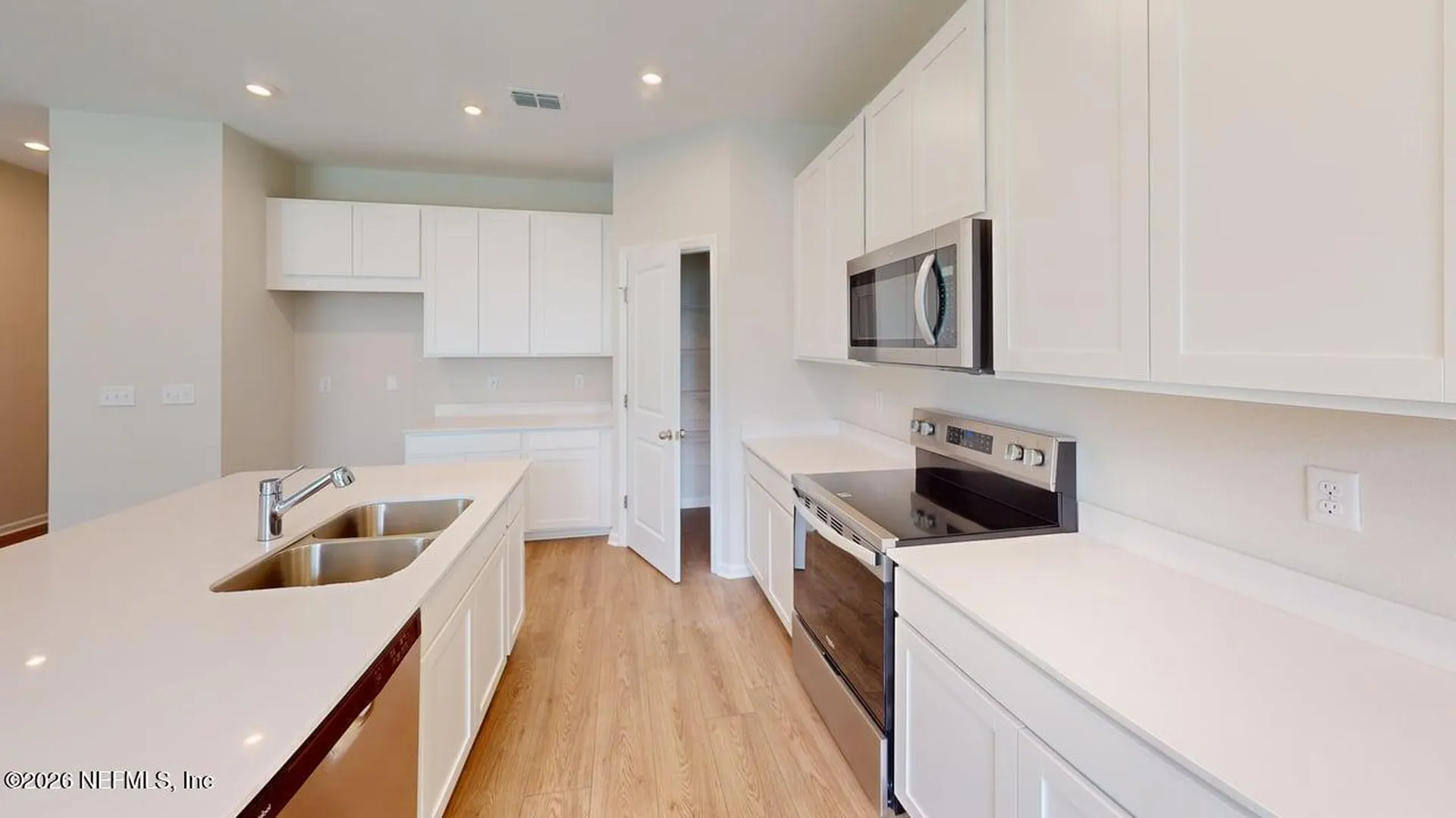 2939 Darlington Oak Road Green Cove Springs FL 32043