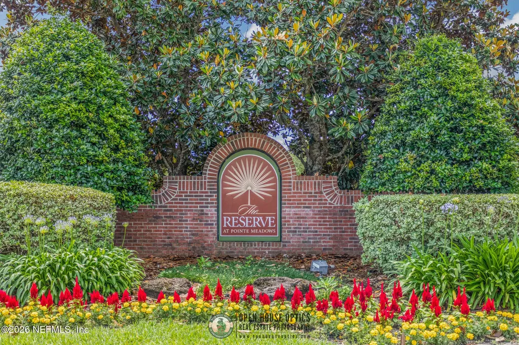 7800 Point Meadows Drive Jacksonville FL 32256