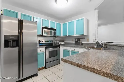 7800 Point Meadows Drive Jacksonville FL 32256