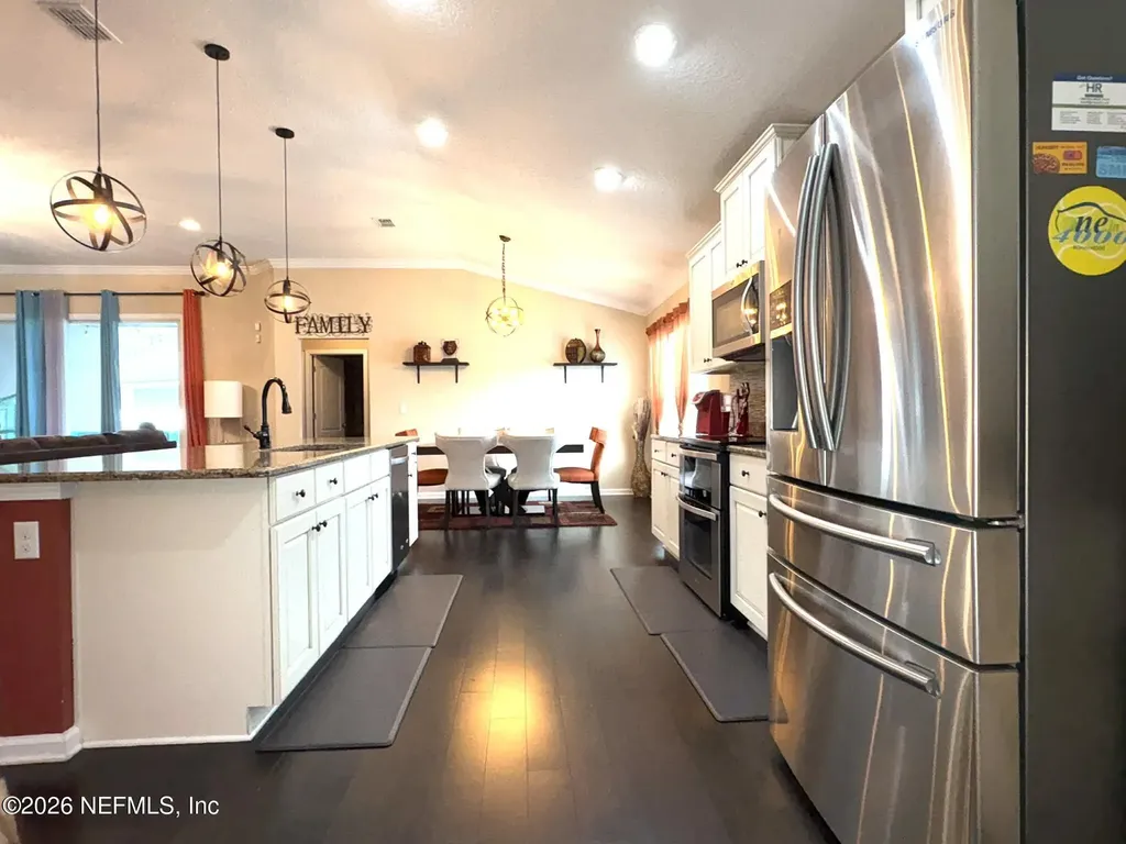 5427 Parkside Lakes Drive Jacksonville FL 32257