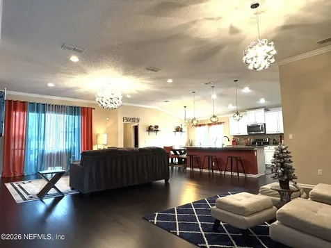 5427 Parkside Lakes Drive Jacksonville FL 32257