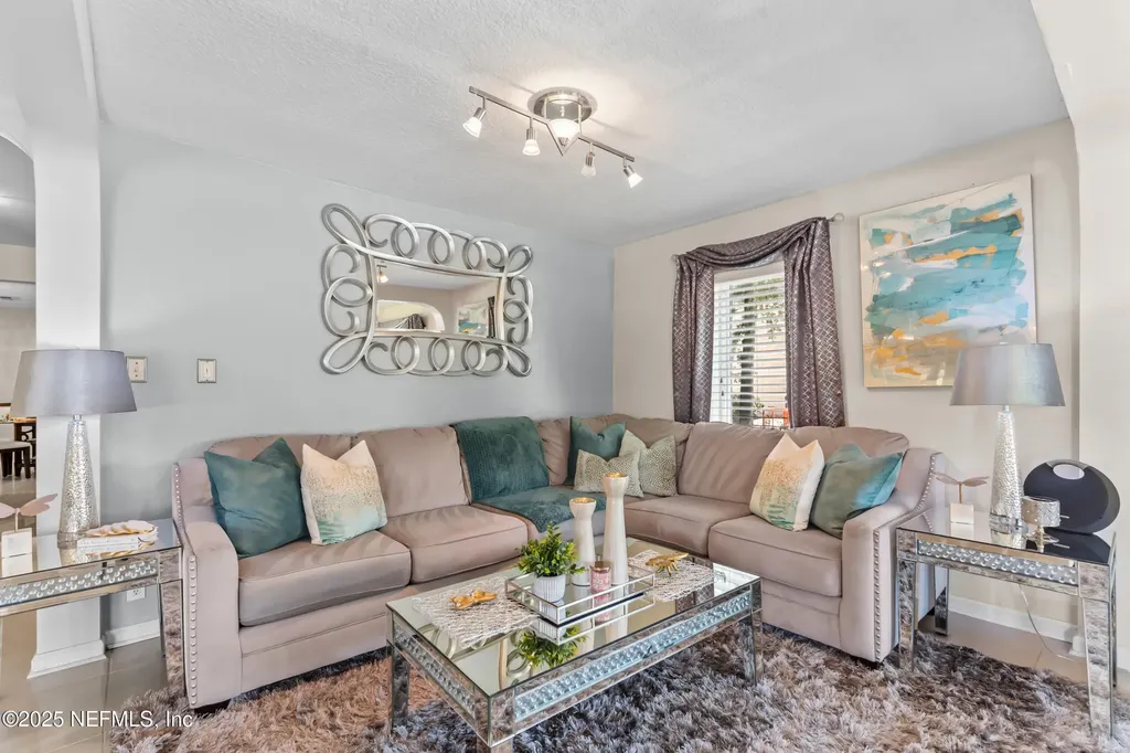 1887 Mayport Road Atlantic Beach FL 32233