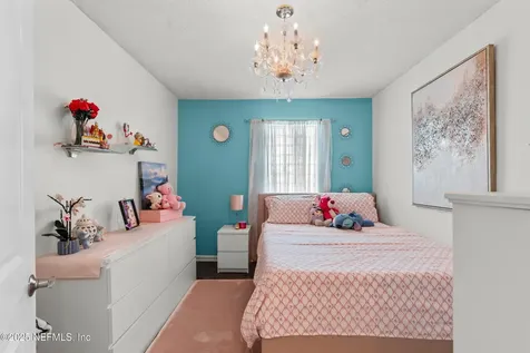 1887 Mayport Road Atlantic Beach FL 32233