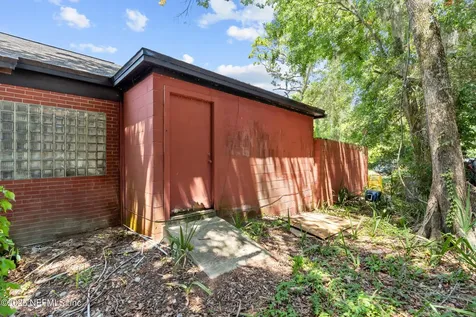 1887 Mayport Road Atlantic Beach FL 32233