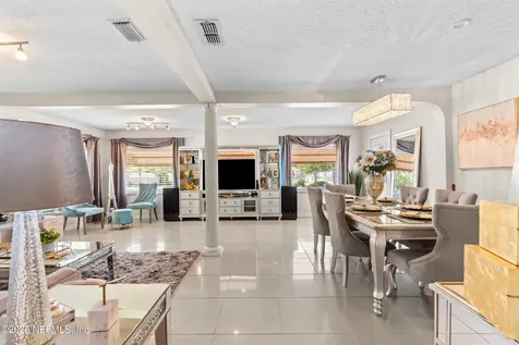 1887 Mayport Road Atlantic Beach FL 32233