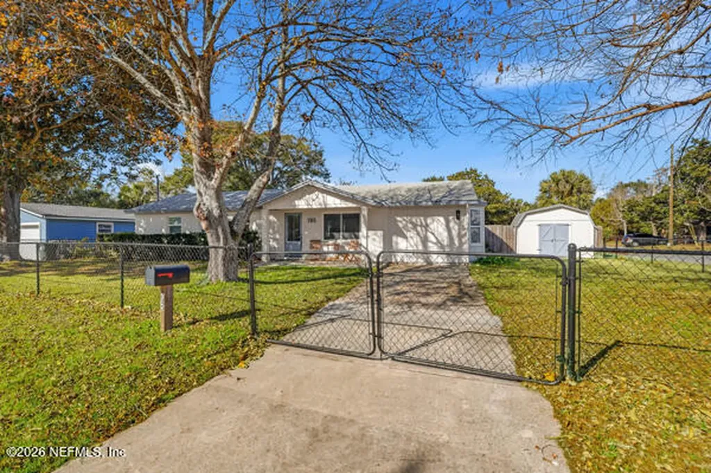 785 Triton Road Atlantic Beach FL 32233