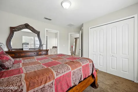527 Northside Drive S Jacksonville FL 32218
