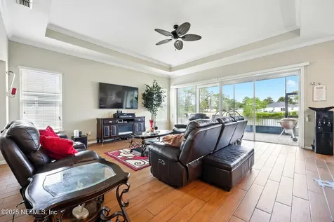 527 Northside Drive S Jacksonville FL 32218
