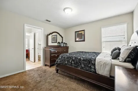 527 Northside Drive S Jacksonville FL 32218