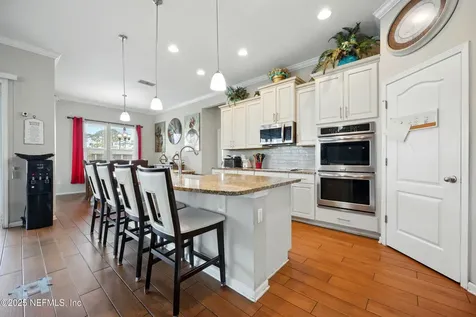 527 Northside Drive S Jacksonville FL 32218