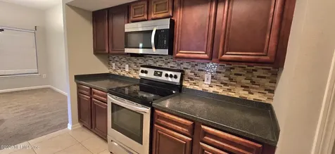 8226 Green Parrot Road Jacksonville FL 32256