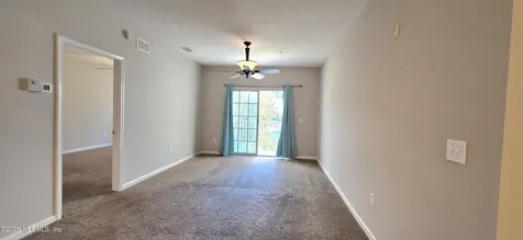 8226 Green Parrot Road Jacksonville FL 32256