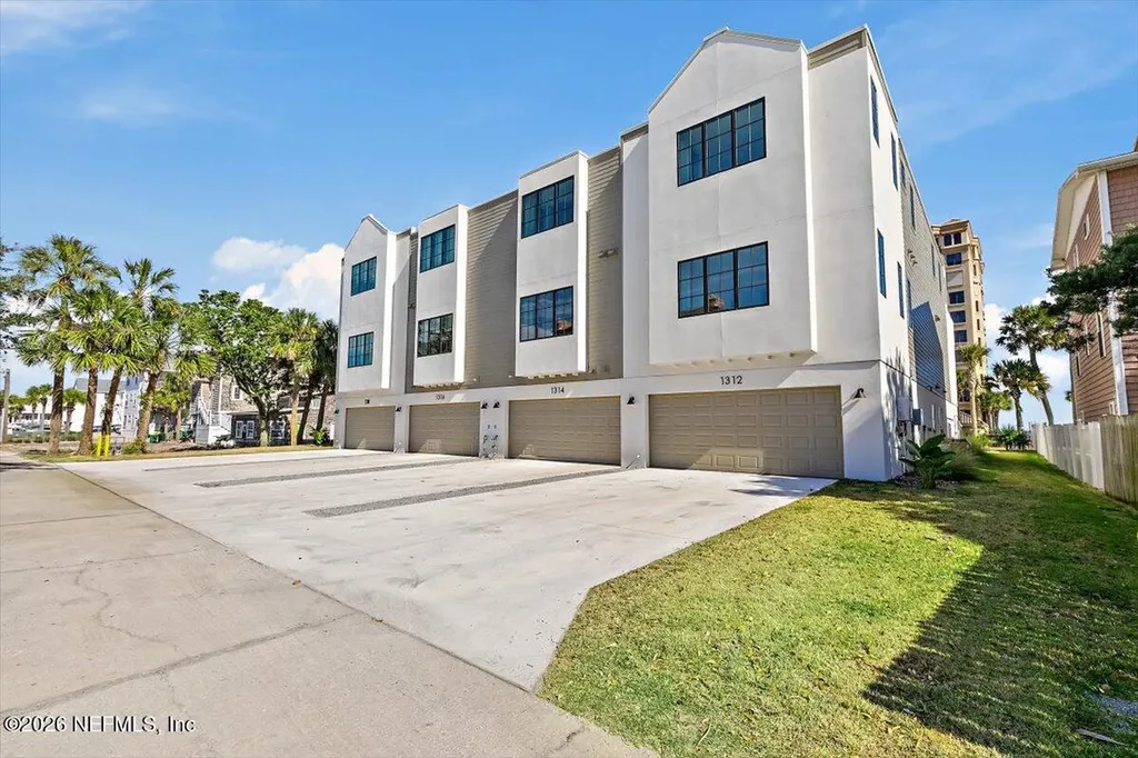 1312 1st Street N Jacksonville Beach FL 32250