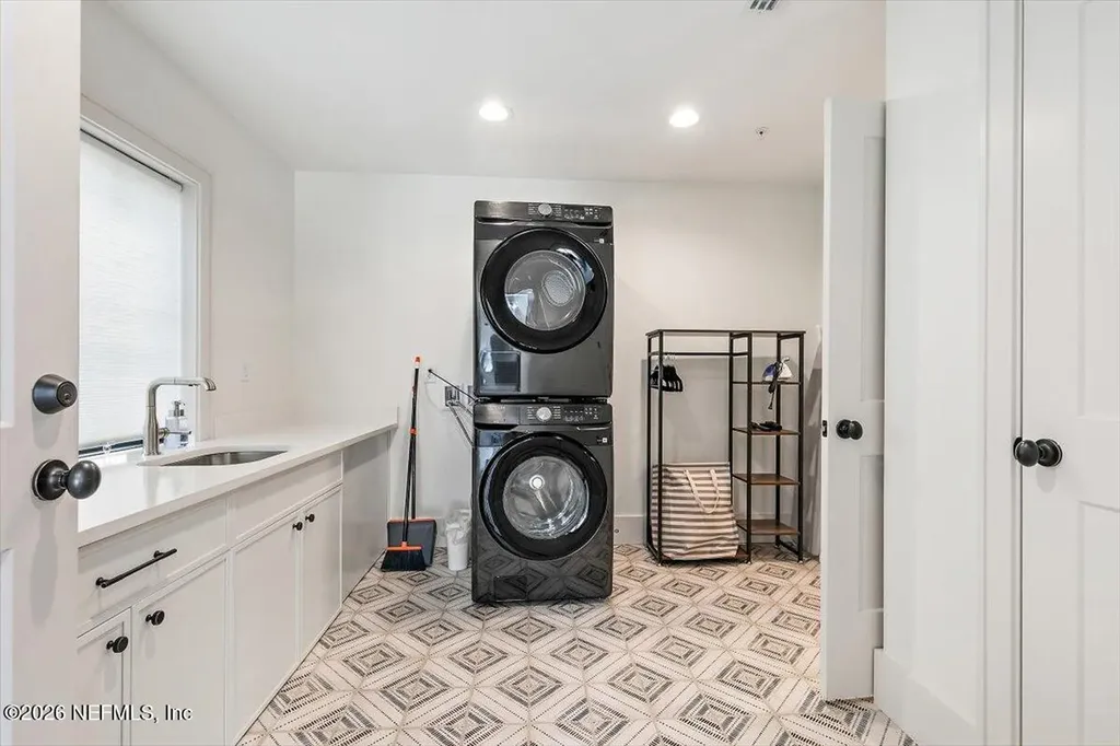 1318 1st Street N Jacksonville Beach FL 32250