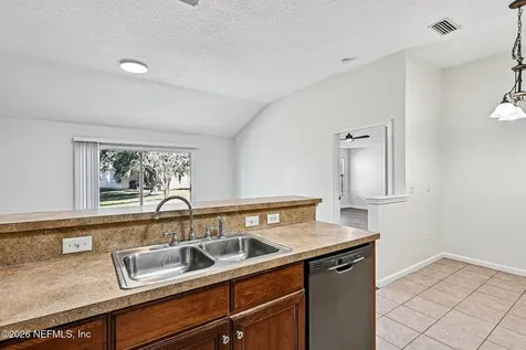 14221 Sea Eagle Drive Jacksonville FL 32226