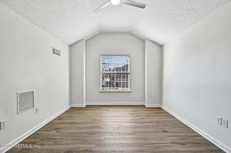14221 Sea Eagle Drive Jacksonville FL 32226