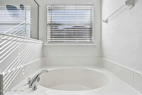 14221 Sea Eagle Drive Jacksonville FL 32226