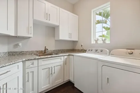 313 Vale Drive St. Augustine FL 32095