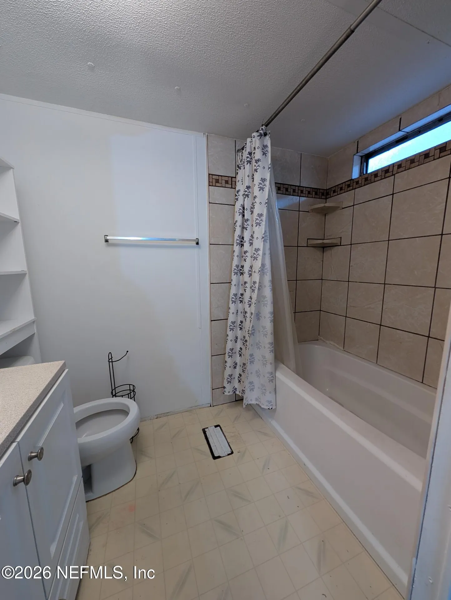 610 Evans Avenue Interlachen FL 32148