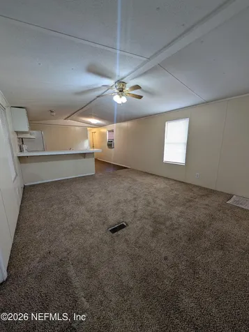 610 Evans Avenue Interlachen FL 32148