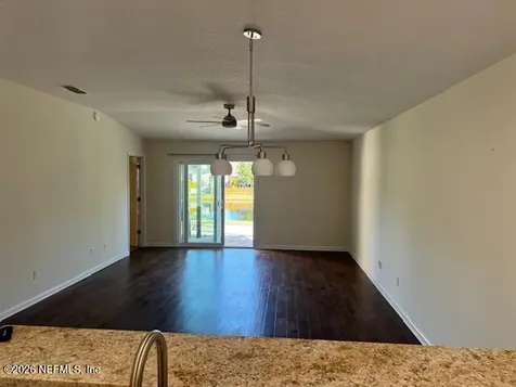 3907 Grand Central Place W Jacksonville FL 32246