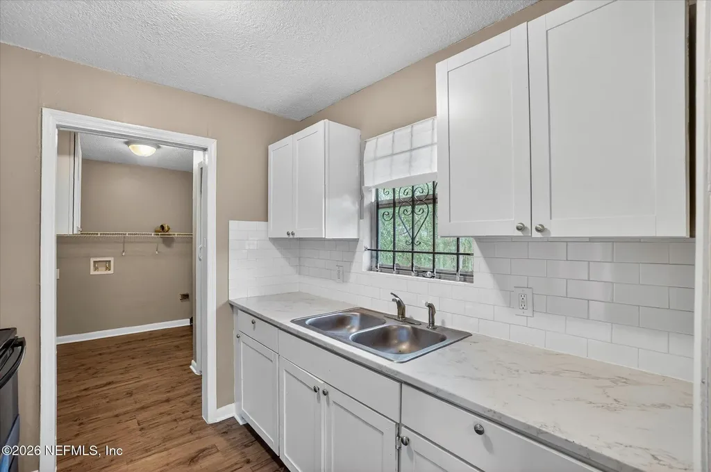 2381 W 1st Street Jacksonville FL 32254