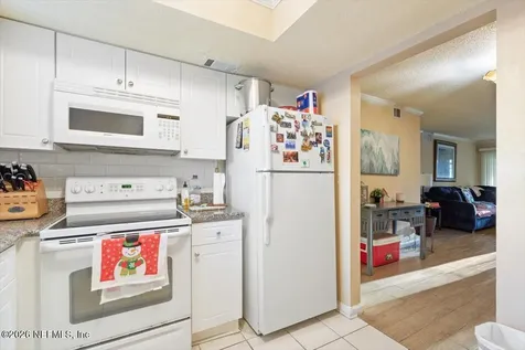 6654 Bell Tower Court Jacksonville FL 32217