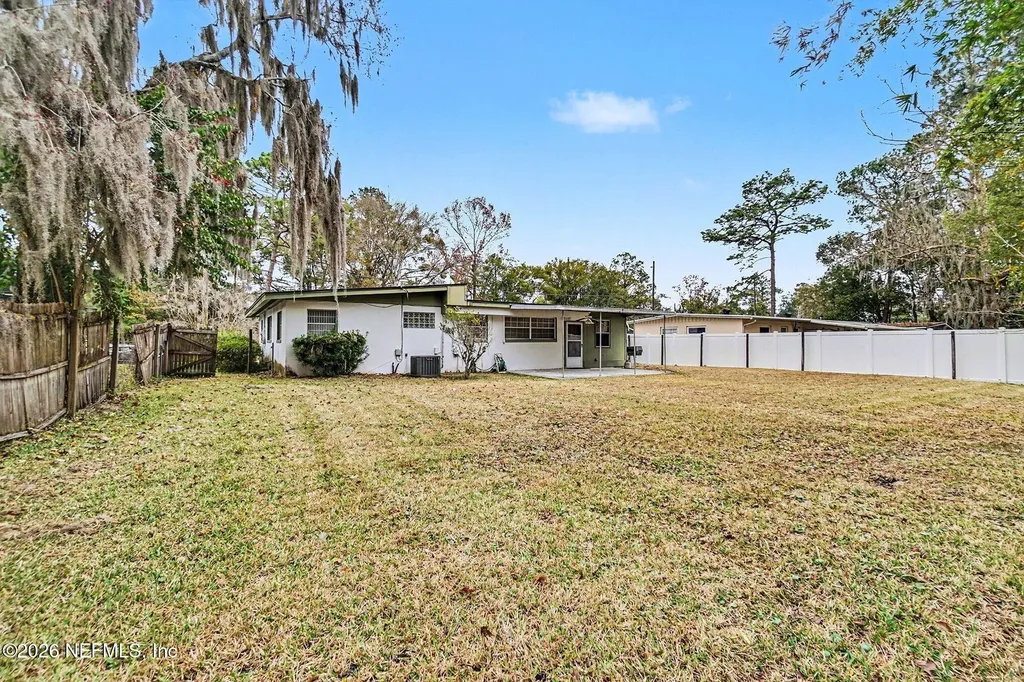 1028 Legay Avenue Jacksonville FL 32205