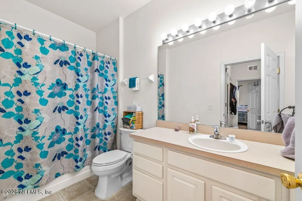 7801 Point Meadows Drive Jacksonville FL 32256
