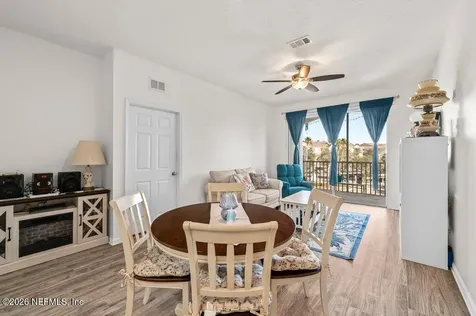 7801 Point Meadows Drive Jacksonville FL 32256