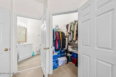 7801 Point Meadows Drive Jacksonville FL 32256