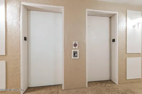 7801 Point Meadows Drive Jacksonville FL 32256