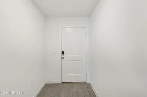 7422 Everett Forest Drive Jacksonville FL 32219