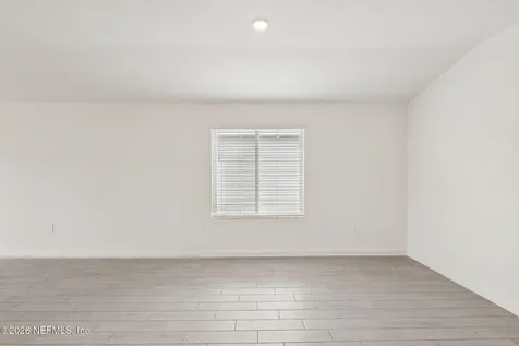 7422 Everett Forest Drive Jacksonville FL 32219