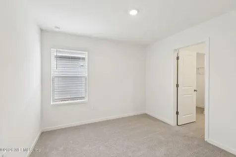 7422 Everett Forest Drive Jacksonville FL 32219