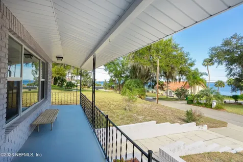 521 N Lake Street Crescent City FL 32112