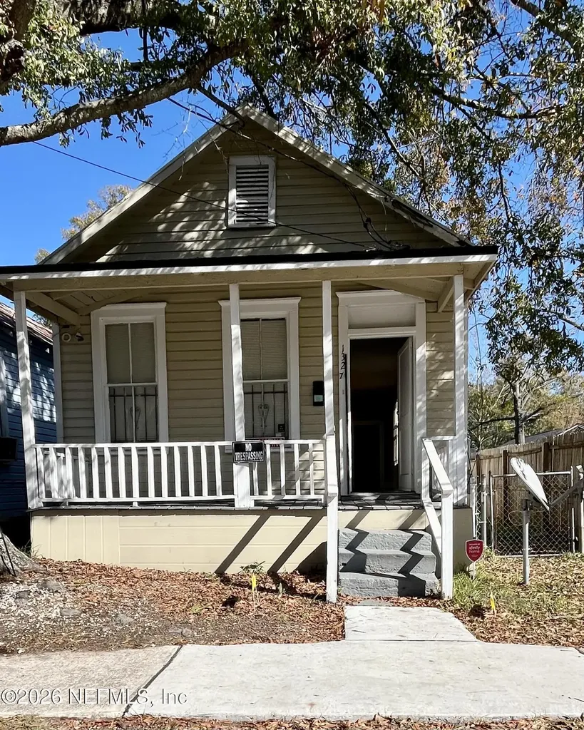 1327 Cleveland Street Jacksonville FL 32209