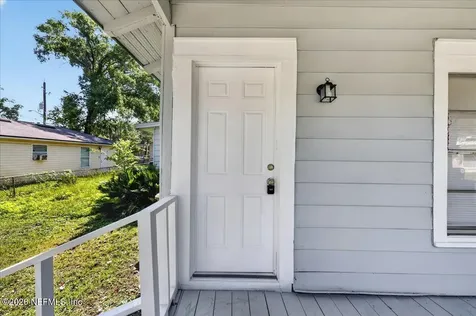 1325 Woods Street Jacksonville FL 32209