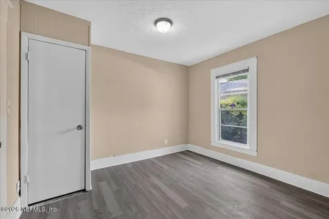 1325 Woods Street Jacksonville FL 32209