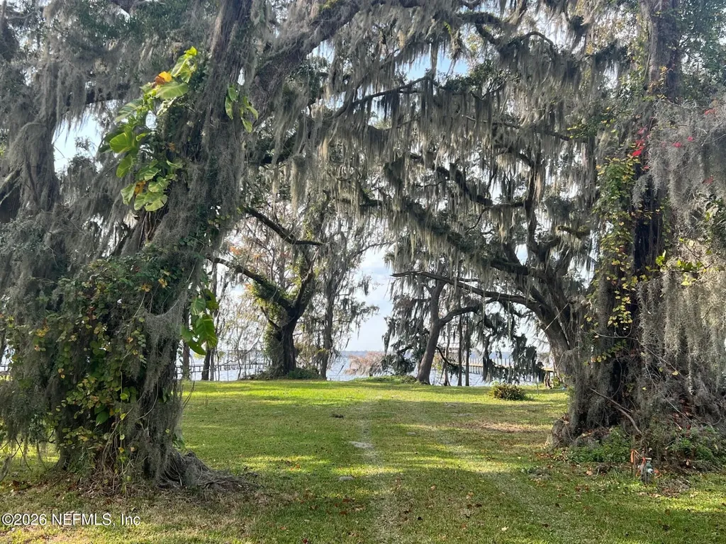 8379 Colee Cove St. Augustine FL 32092