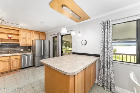 198 Lake Ray Road Hawthorne FL 32640