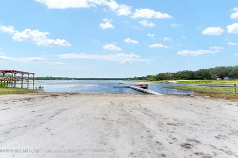 198 Lake Ray Road Hawthorne FL 32640