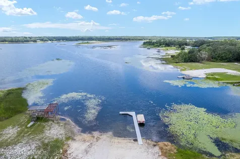 198 Lake Ray Road Hawthorne FL 32640