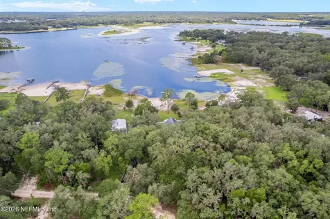 198 Lake Ray Road Hawthorne FL 32640