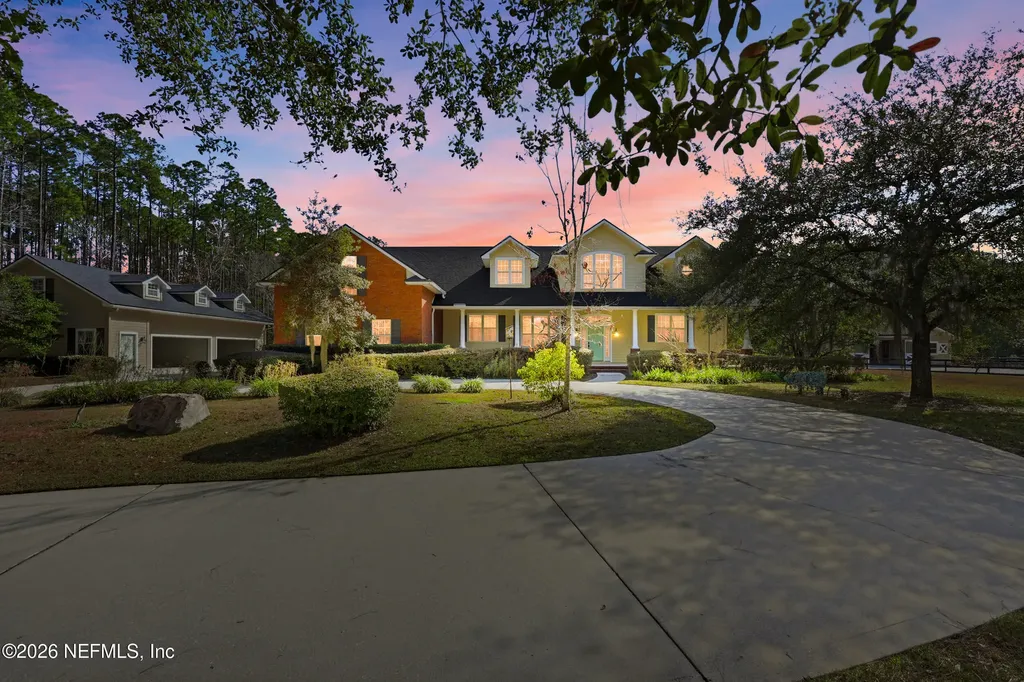 418 Triple Crown Lane St. Johns FL 32259
