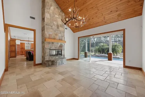 418 Triple Crown Lane St. Johns FL 32259