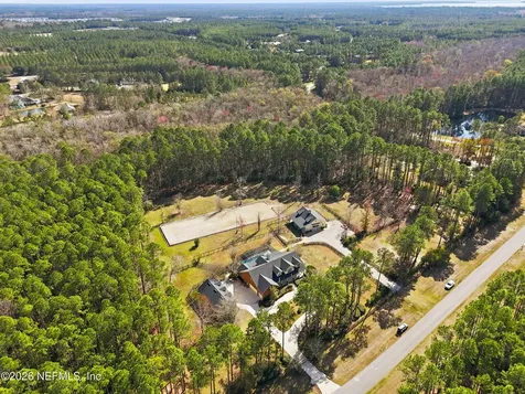 418 Triple Crown Lane St. Johns FL 32259