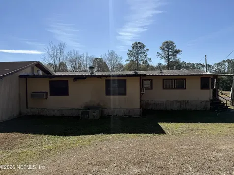 16509 Village Green Drive N Jacksonville FL 32234