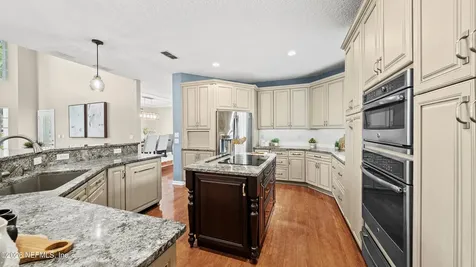 13601 Emerald Cove Court Jacksonville FL 32225